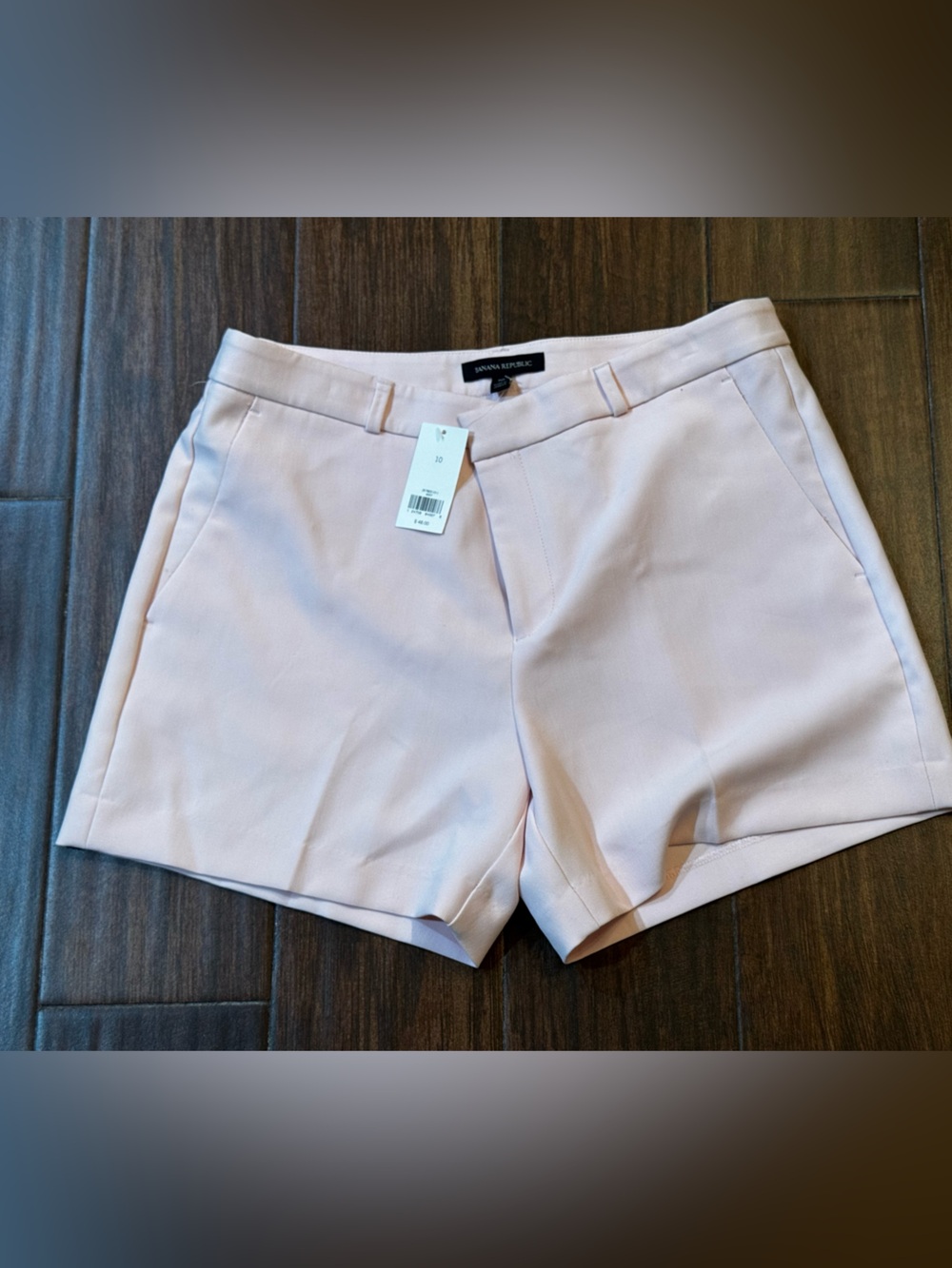 Banana Republic Pale Pink Men’s Flat Front Shorts